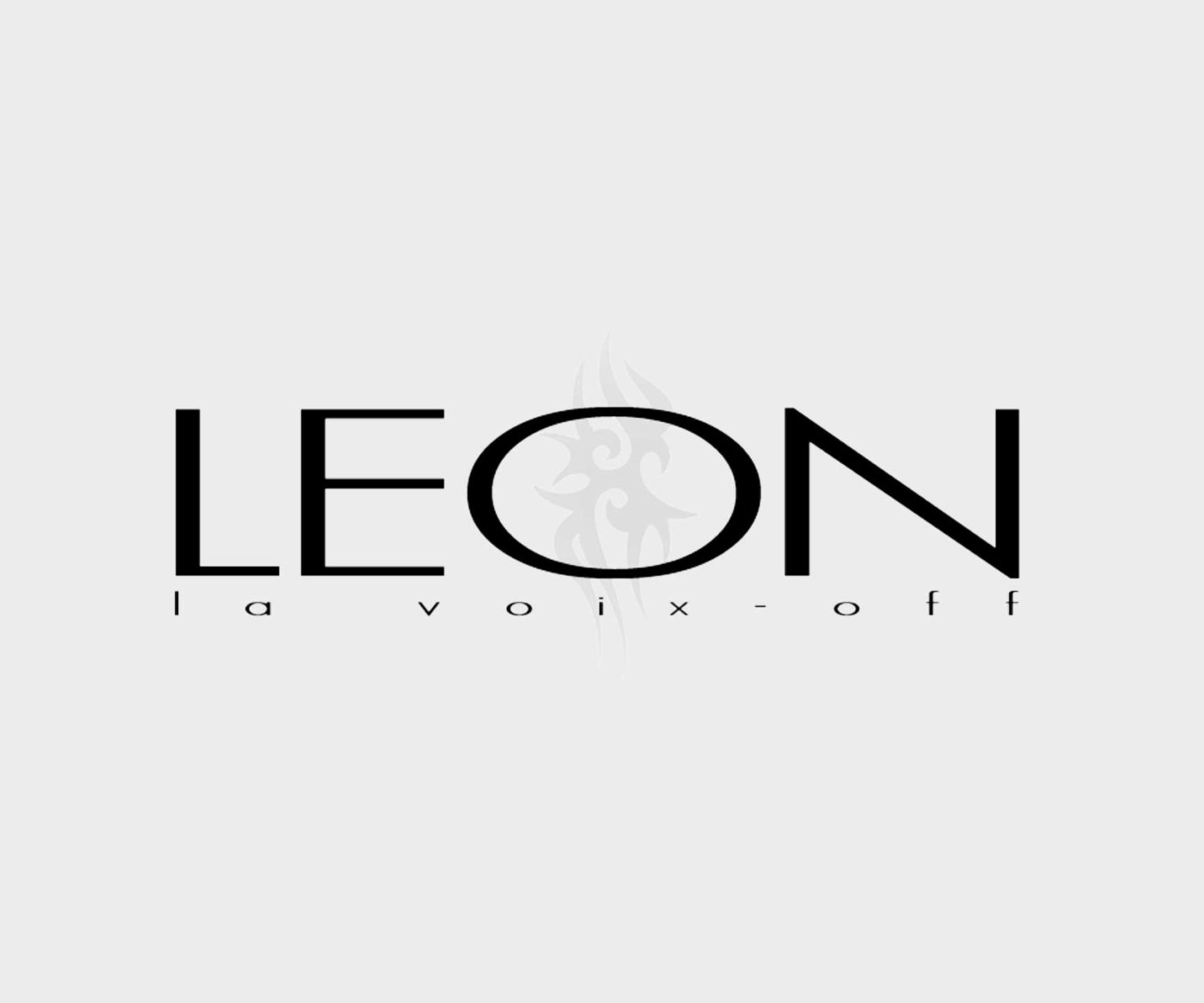 Léon-voix-off - Logo - Com. Un Nuage